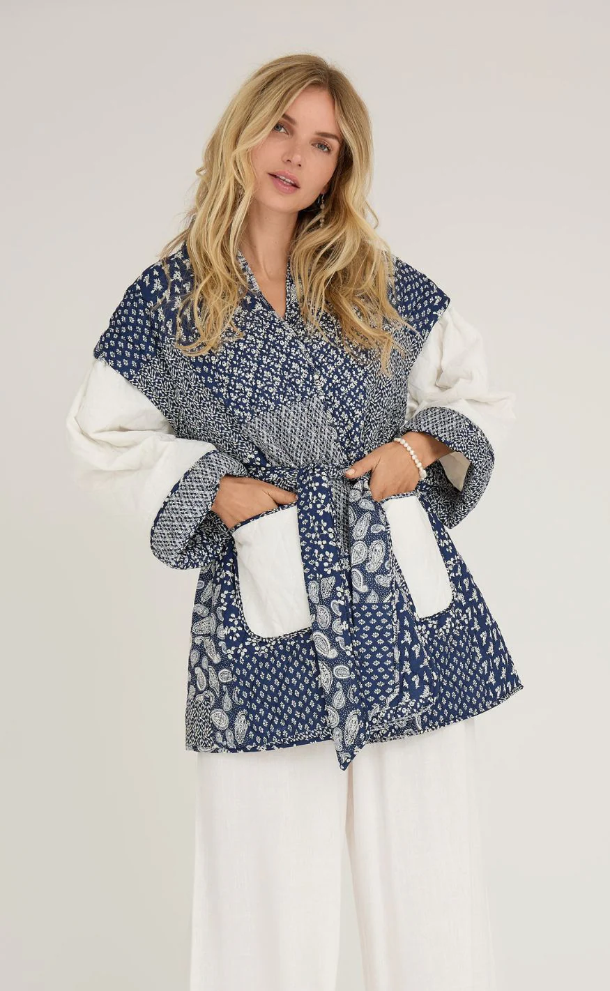 A-View Jakke - Katie patch - 687 Navy/white - Image 5