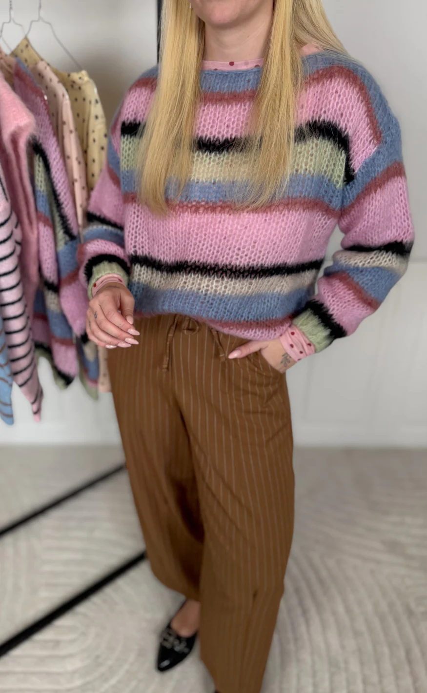 Black Colour Strik - Frey - Soft Candy - Image 4