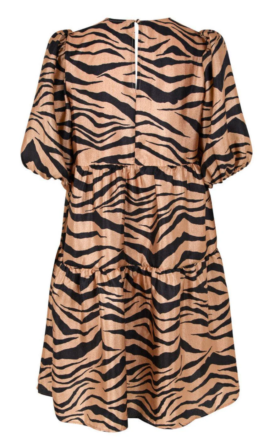 Cras Kjole - Leia - Zebra Almond - Image 3