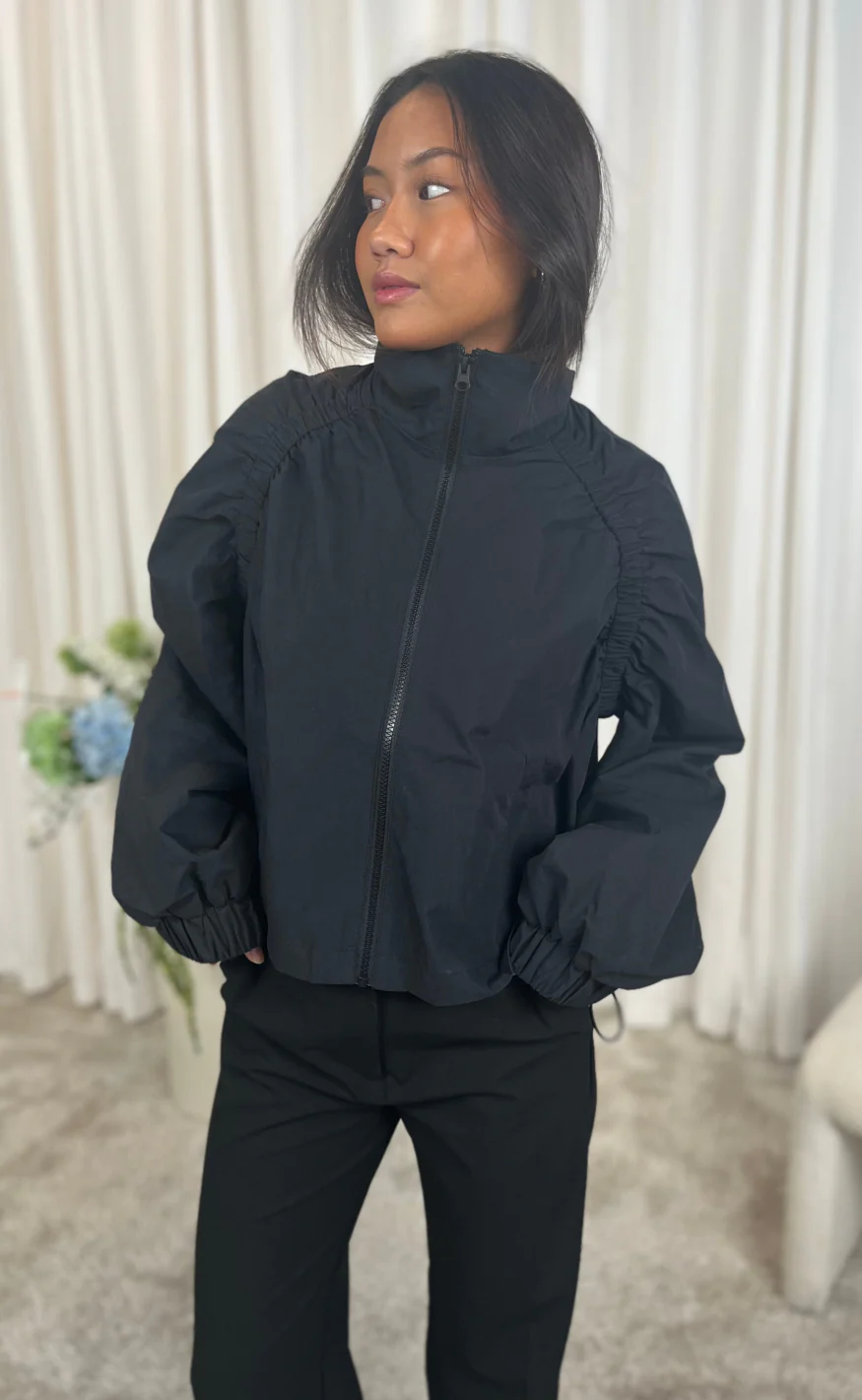 Culture Jakke - Cornelie Short - Black - Image 18
