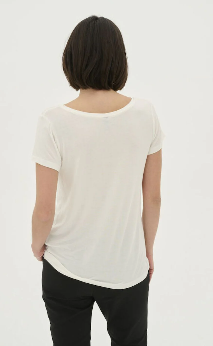 Culture T-shirt - Poppy - Spring Gardenia - Image 8