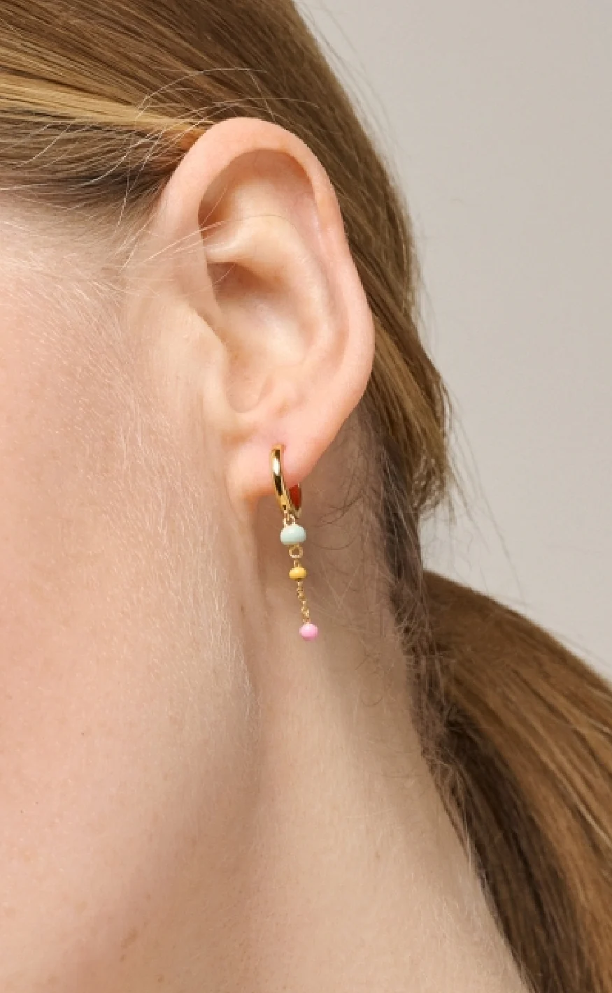 ENAMEL Copenhagen Øreringe - Lola Bold Hoops - Rainbow - Image 2