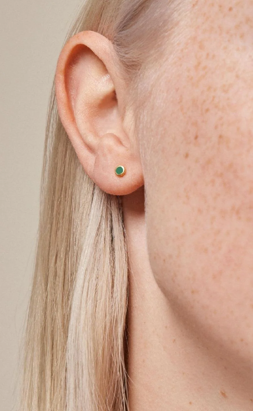Enamel Copenhagen Øreringe - Stud Enamel Dot - Petrol Green - Image 2
