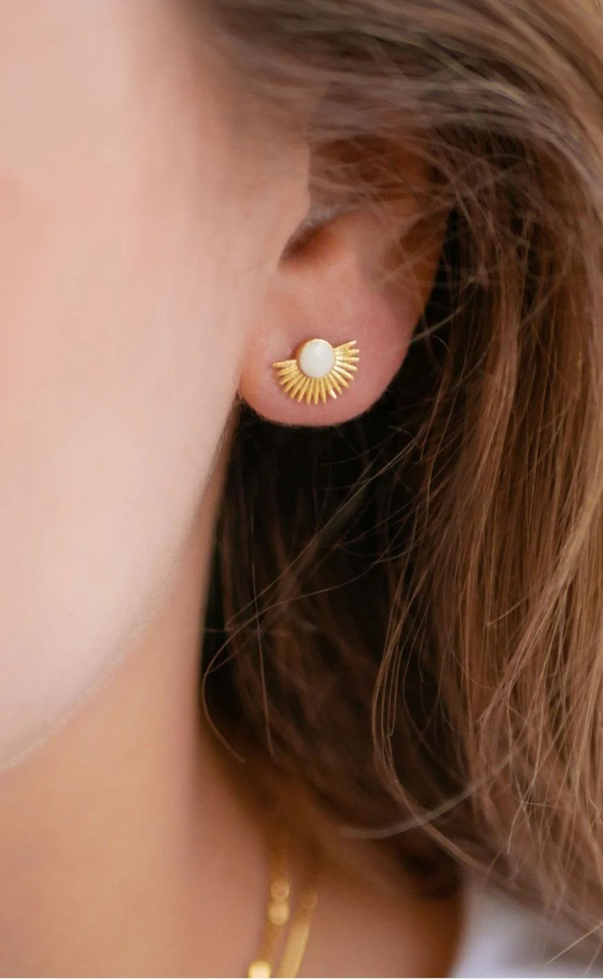 ENAMEL Copenhagen Øreringe / Stud - Soleil - Daisy - Image 2