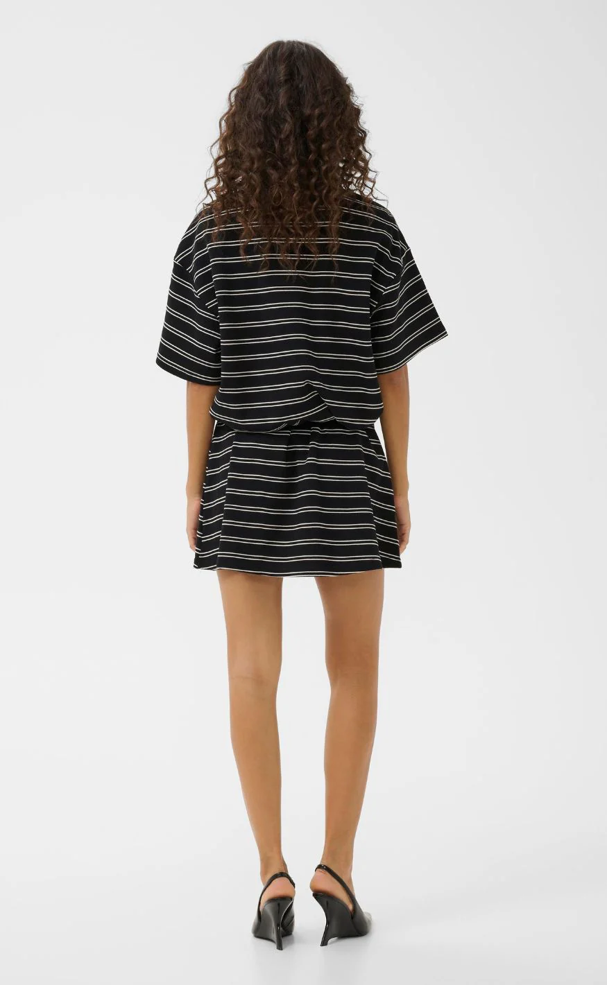 Gestuz Nederdel - Pilova Polo - Black White Striped - Image 4