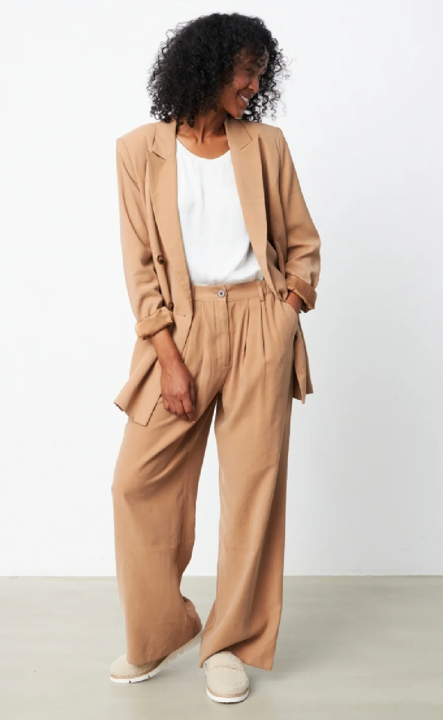 Gossia Bukser - Ana - Camel - Image 2
