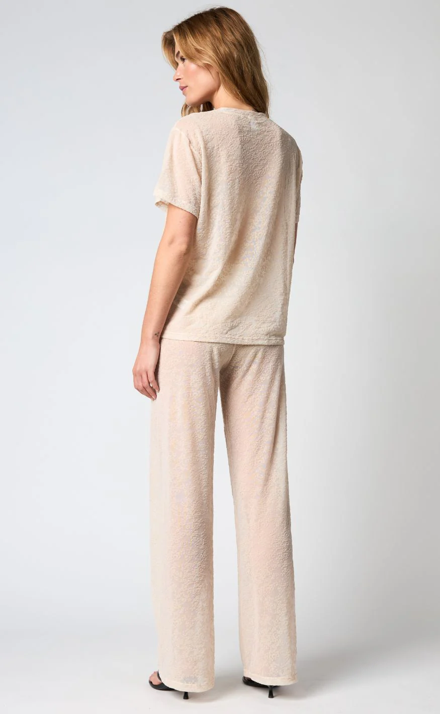 Hype The Detail T-Shirt - 852-25 - Powder - Image 3