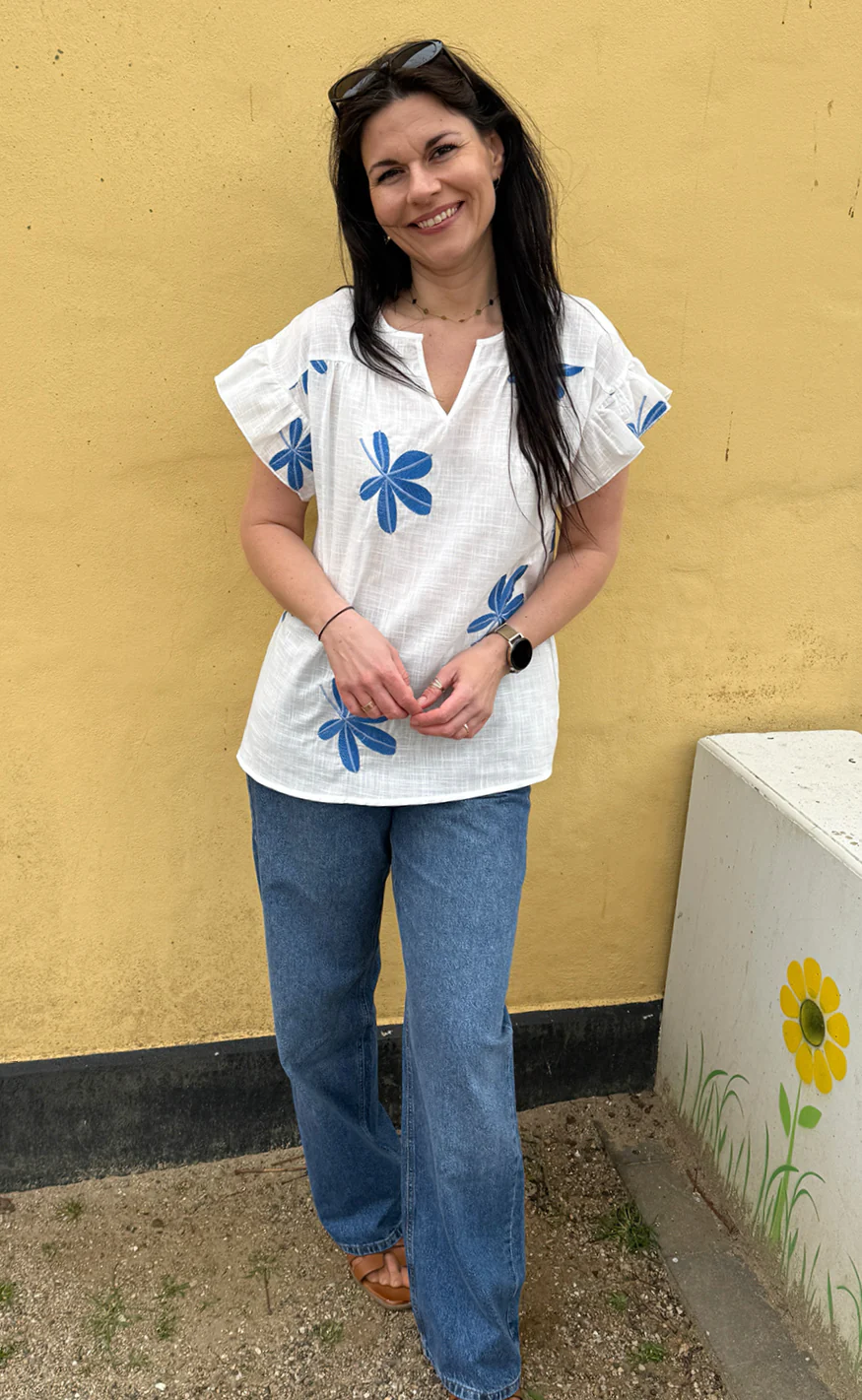 Say INA Copenhagen Bluse - Emma - Blue Leaf Embroidery - Image 2