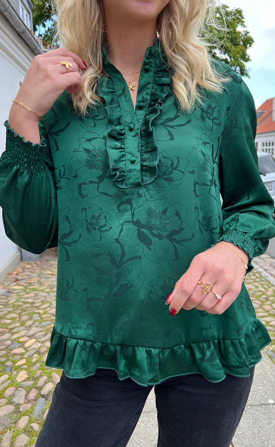 Say INA Copenhagen Bluse - Pia - Green Flower - Image 5