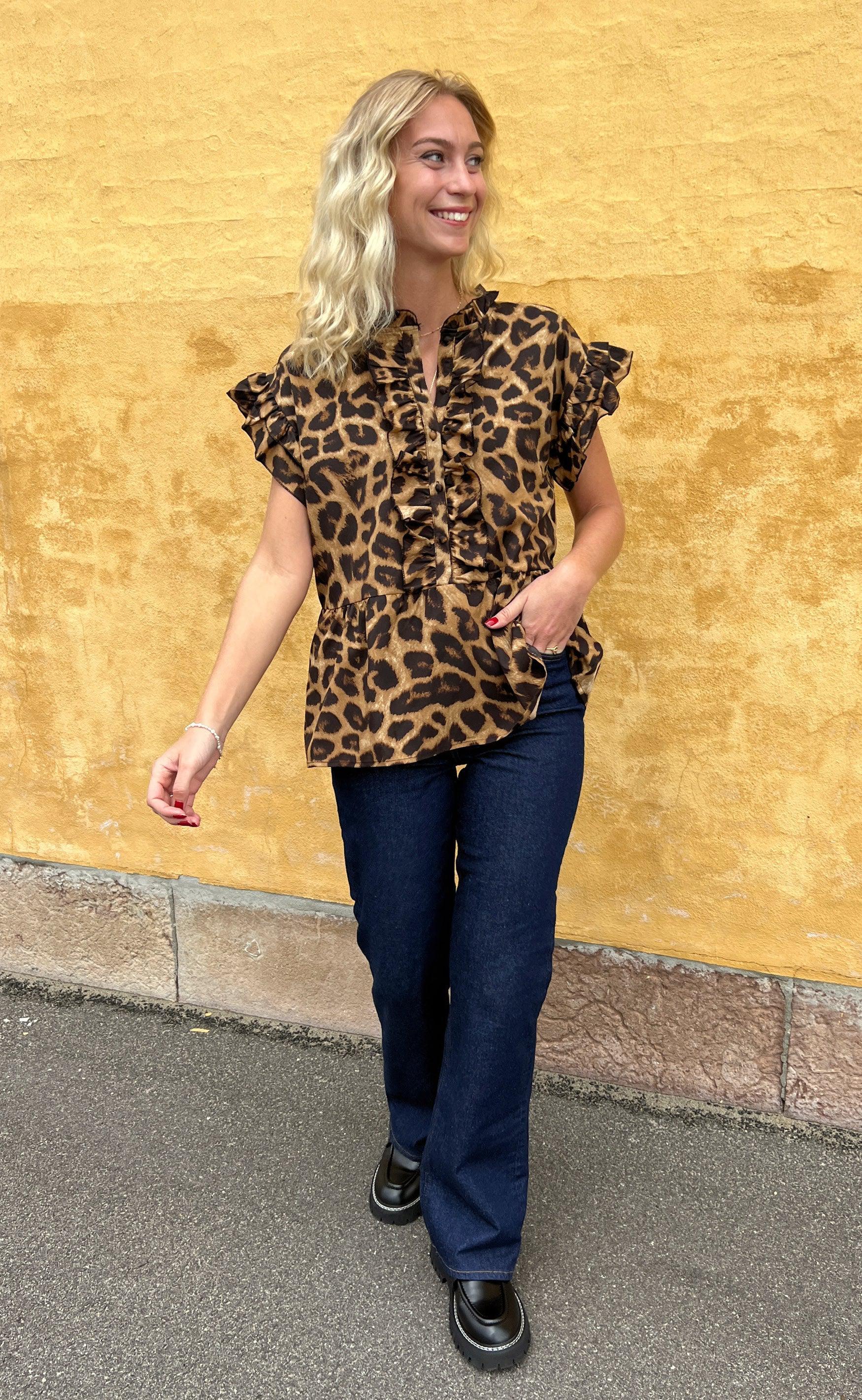 Say INA Copenhagen Top - Freya - Leopard - Image 8