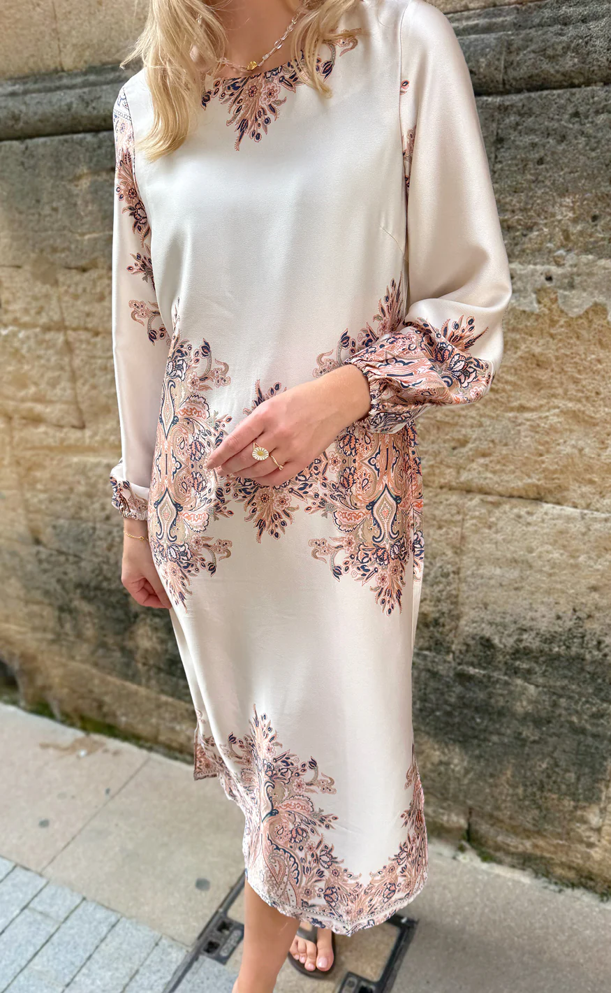 Liberté Kjole - Wennise - Creme Paisley - Image 4