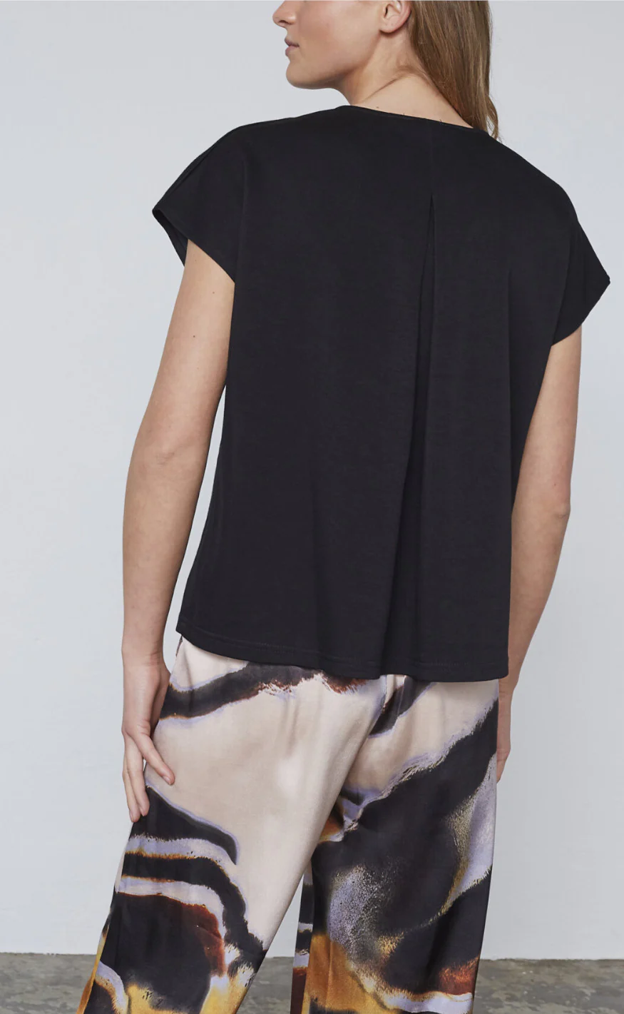 Love & Divine Top - Love1371 - Black - Image 4