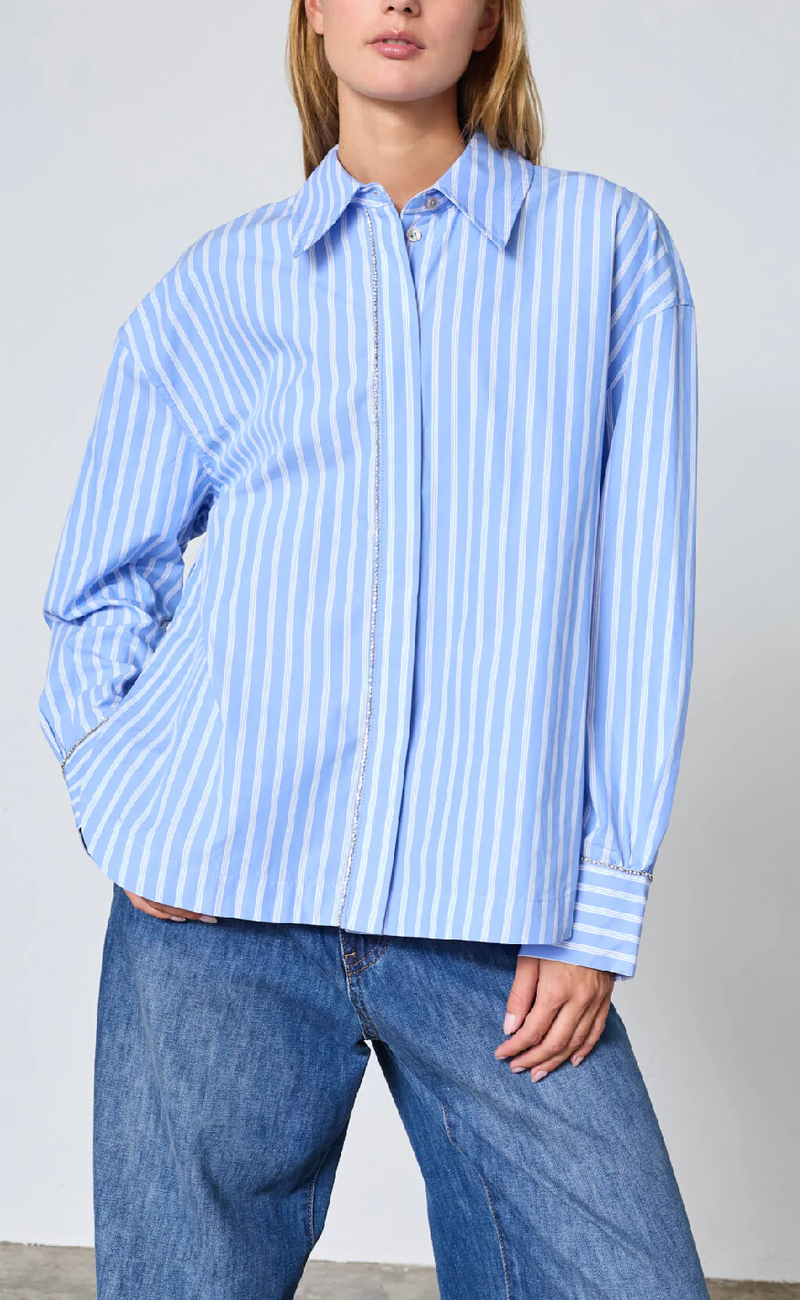 Love & Divine Skjorte - Love1441 - Blue Stripes - Image 2