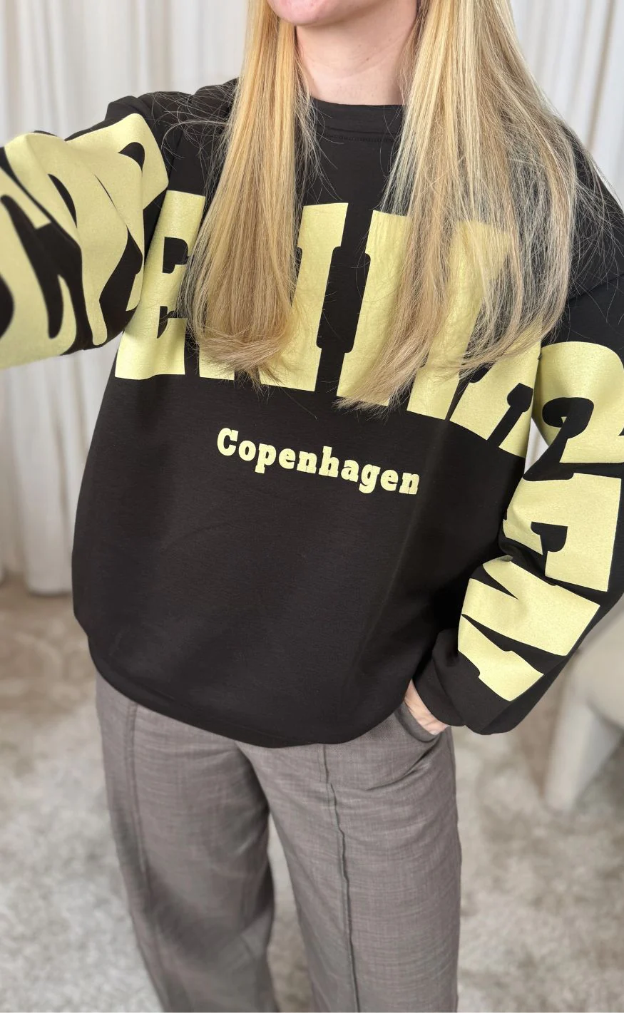 Marta Du Chateau Sweatshirt - Hibiscus - Brown/Yellow - Image 2