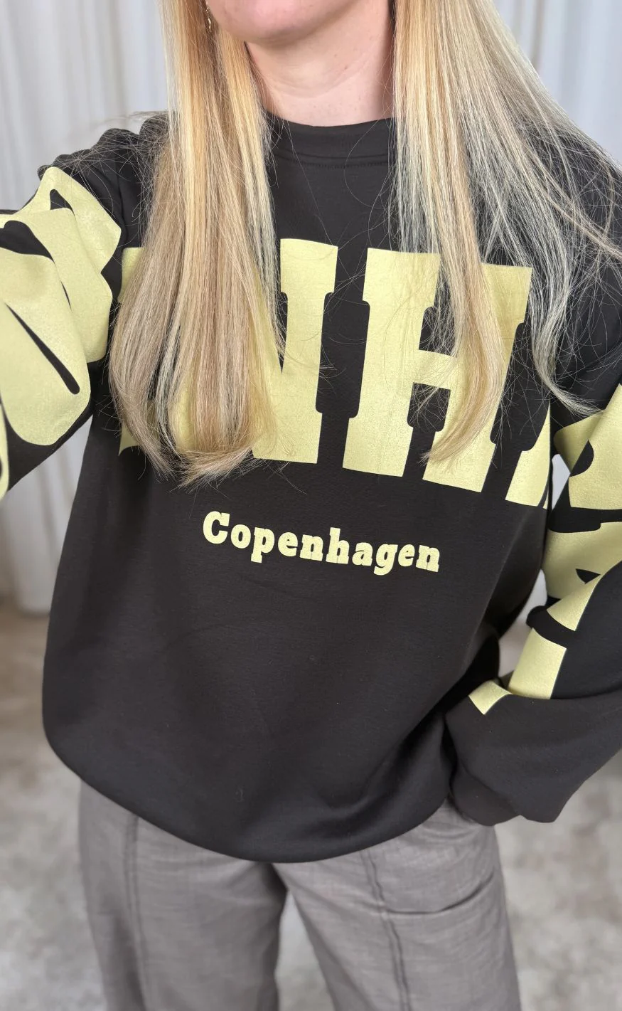Marta Du Chateau Sweatshirt - Hibiscus - Brown/Yellow - Image 5