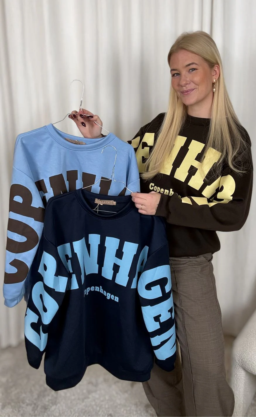 Marta Du Chateau Sweatshirt - Hibiscus - Sky Blue - Image 3