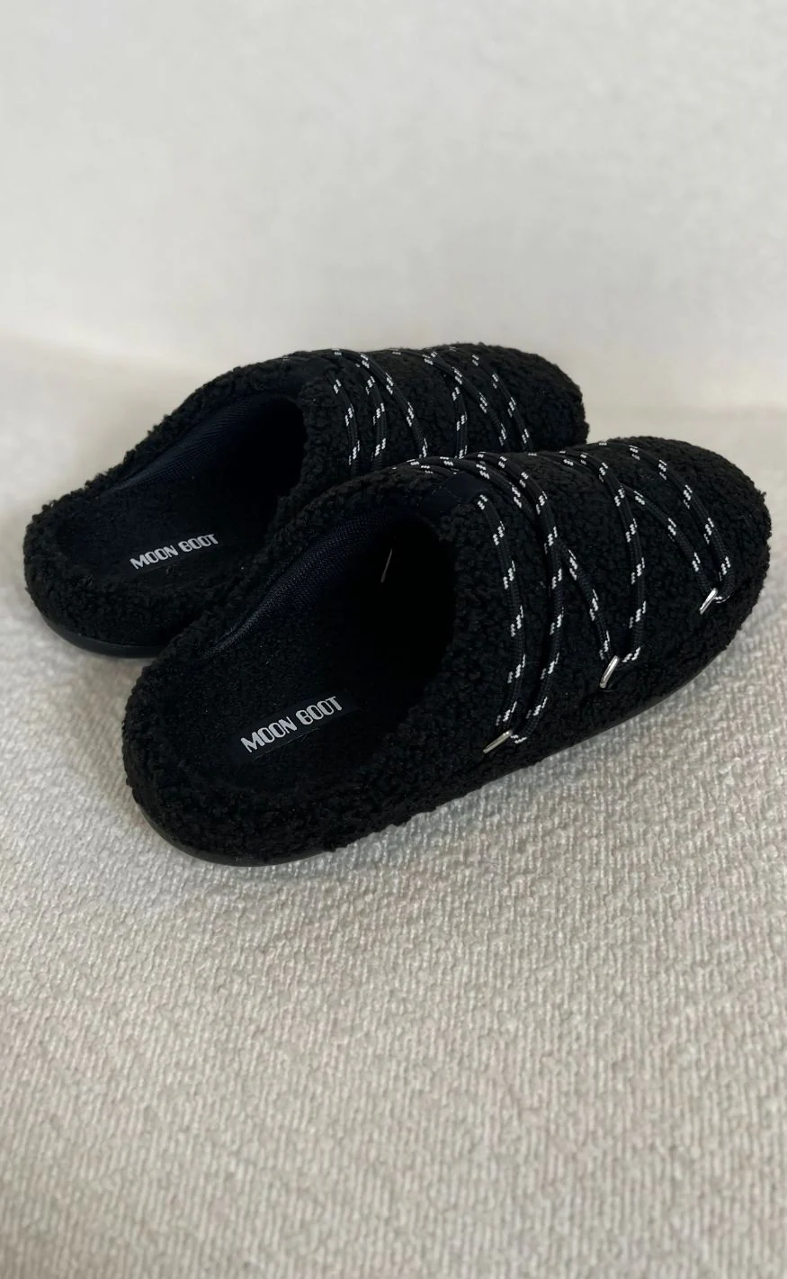 Moon Boots Slippers - Teddy - Black - Image 4