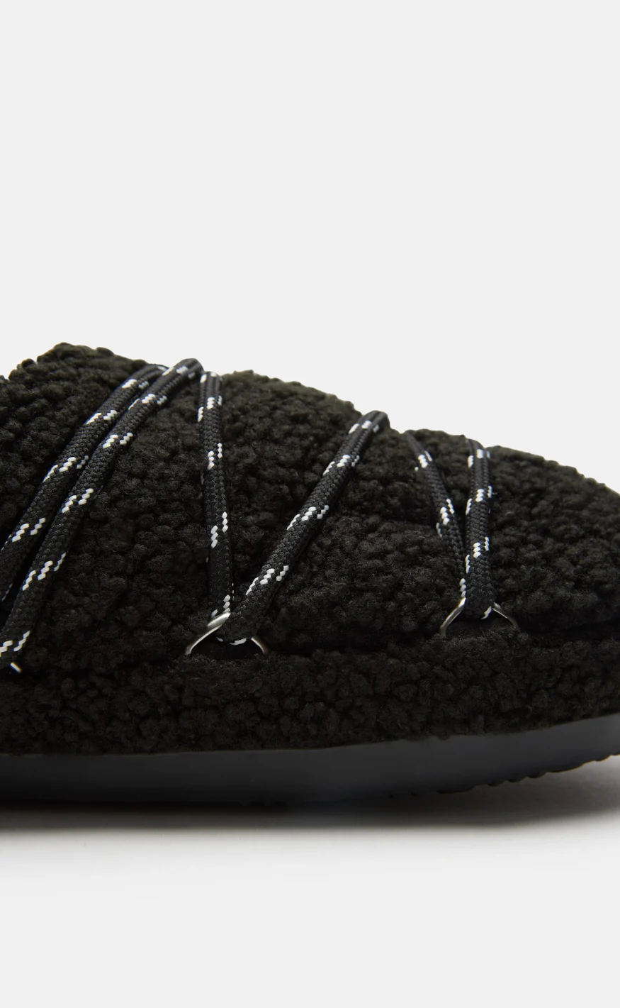 Moon Boots Slippers - Teddy - Black - Image 7