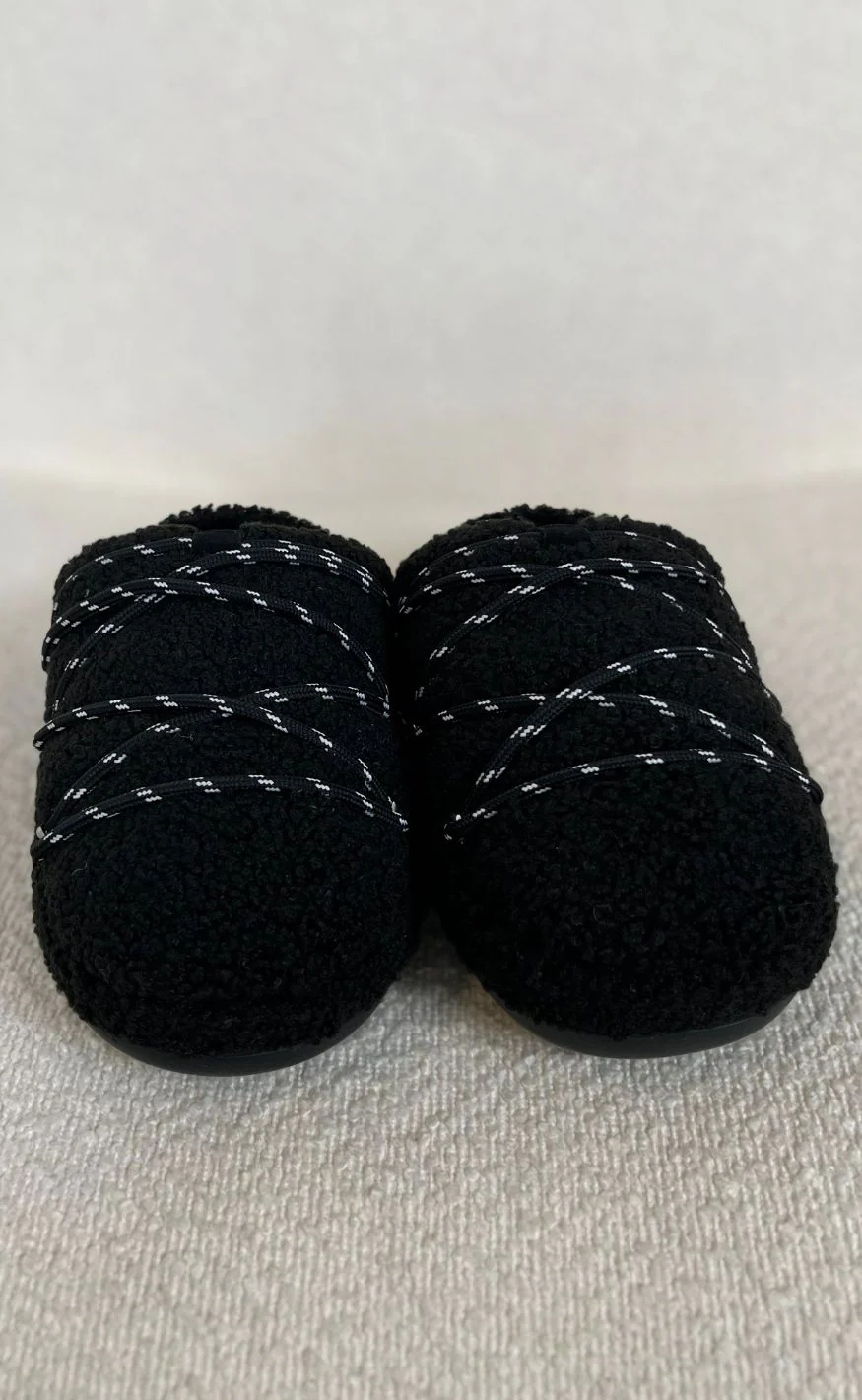 Moon Boots Slippers - Teddy - Black - Image 8