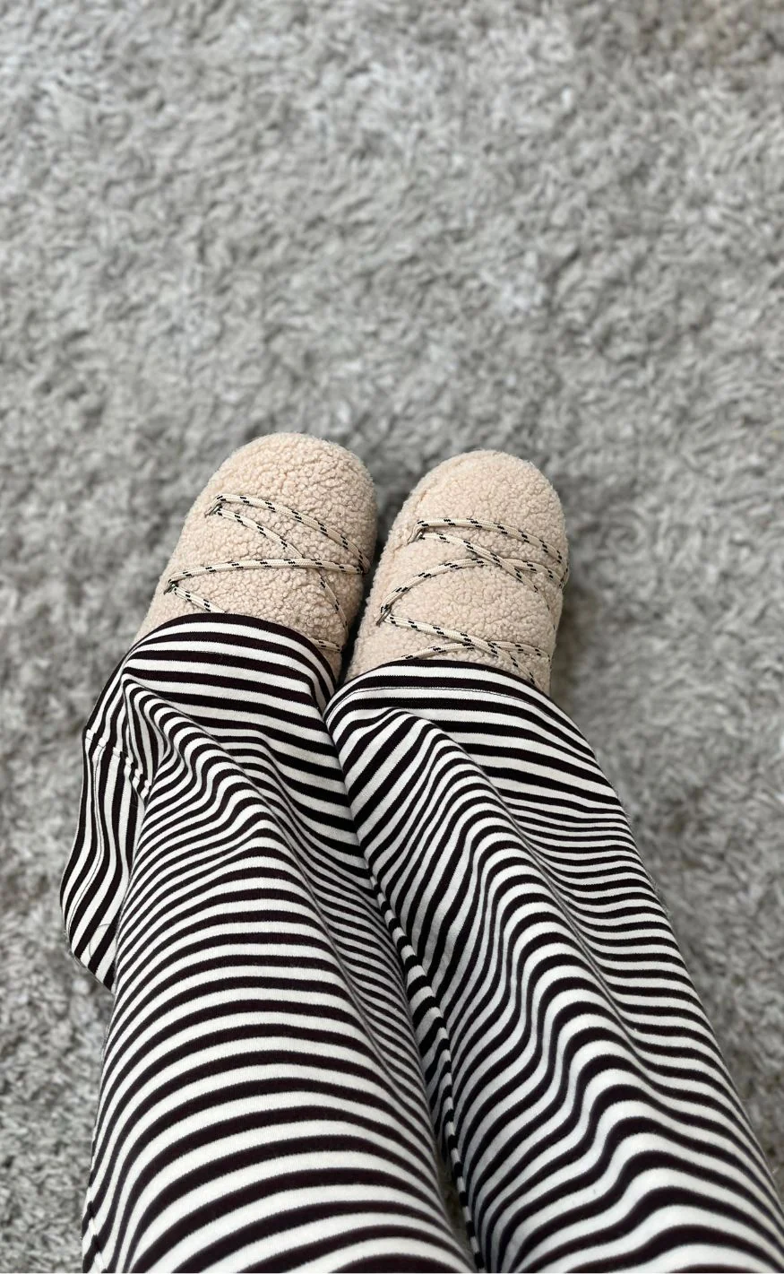 Moon Boots Slippers - Teddy - Sand - Image 6