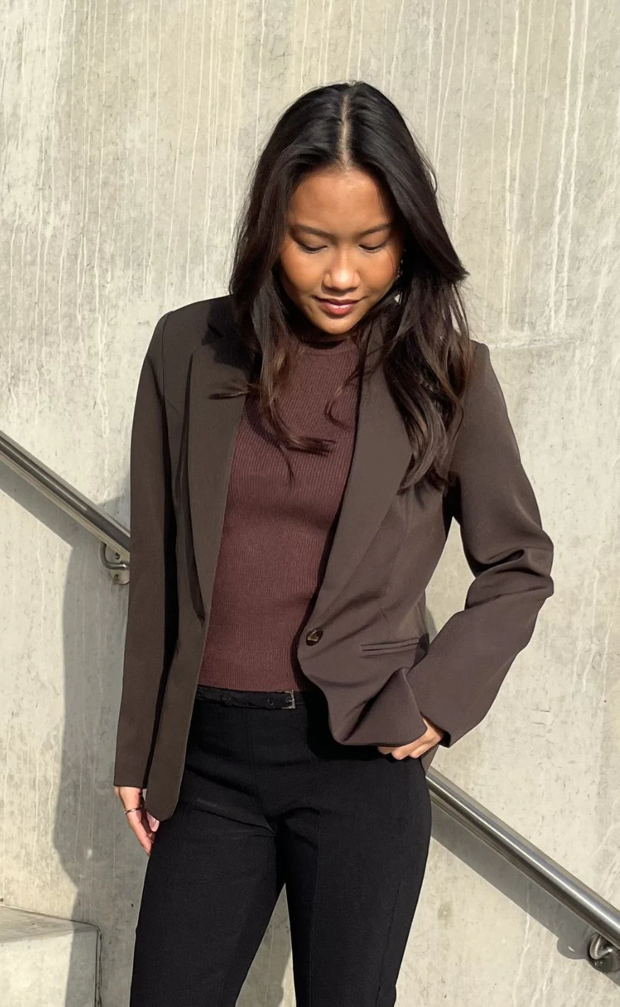 Neo Noir Blazer - Francine - Dark Brown - Image 2