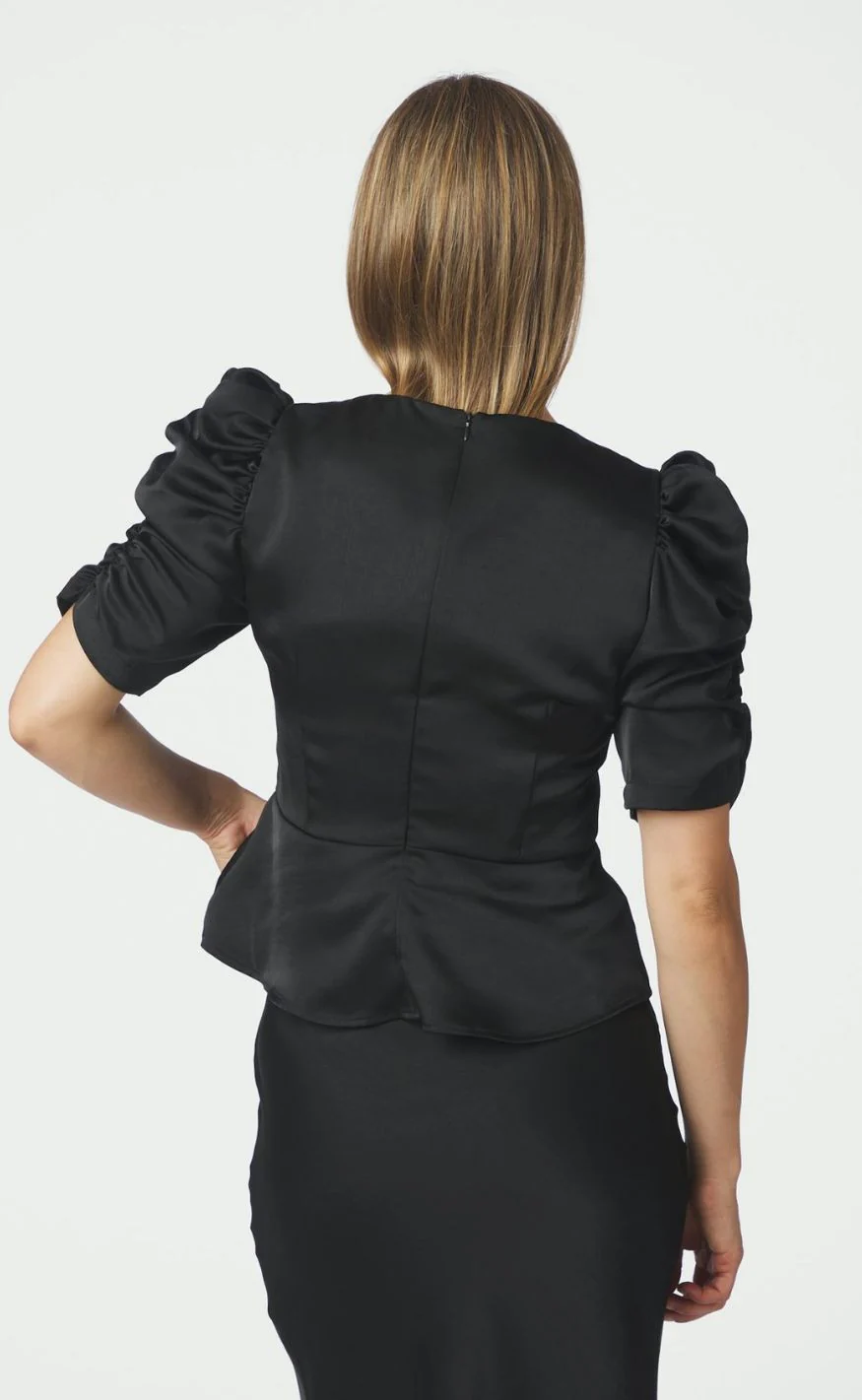 Neo Noir Bluse - Benua Heavy Sateen - Black - Image 5