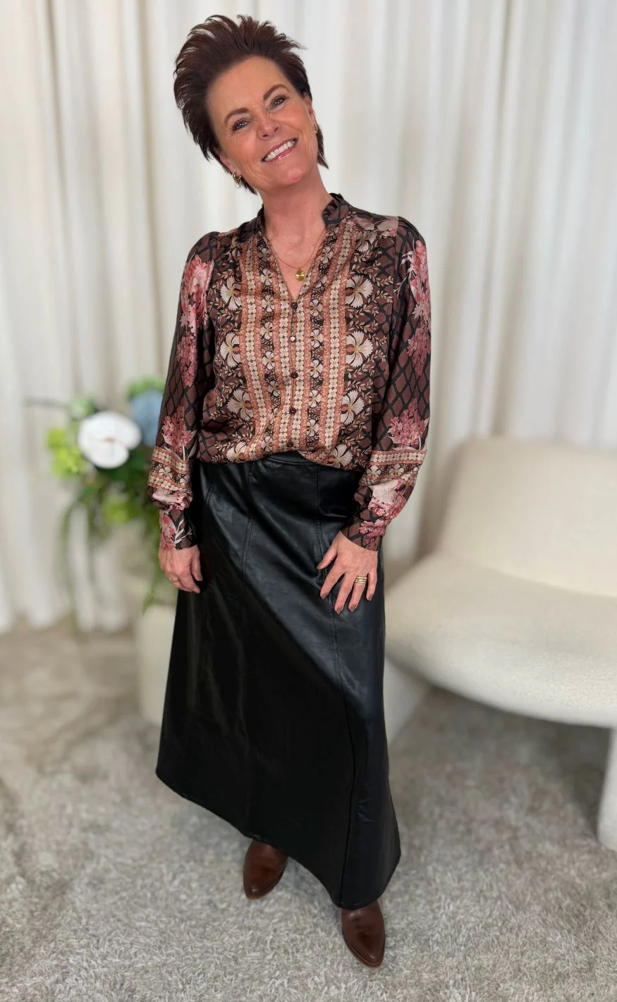 Neo Noir Bluse - Massima Botanical - Black - Image 10
