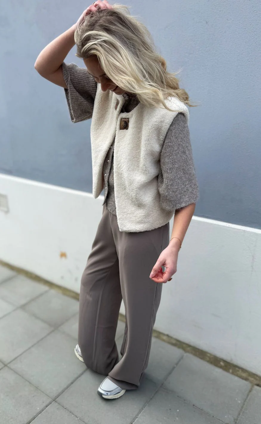 Neo Noir Bukser - Lunet Crepe - Taupe - Image 3