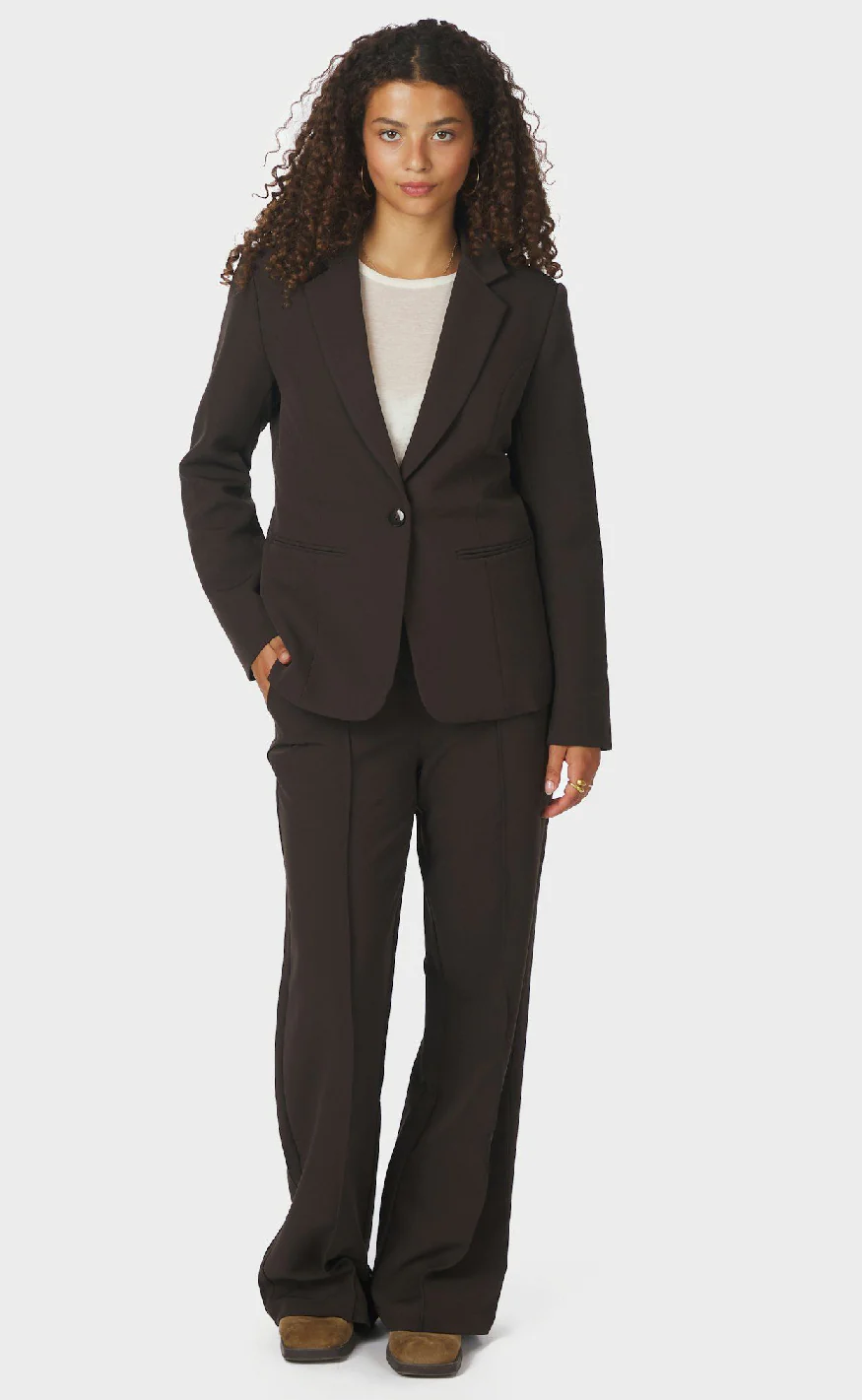 Neo Noir Bukser - Sury Suits - Dark Brown - Image 5