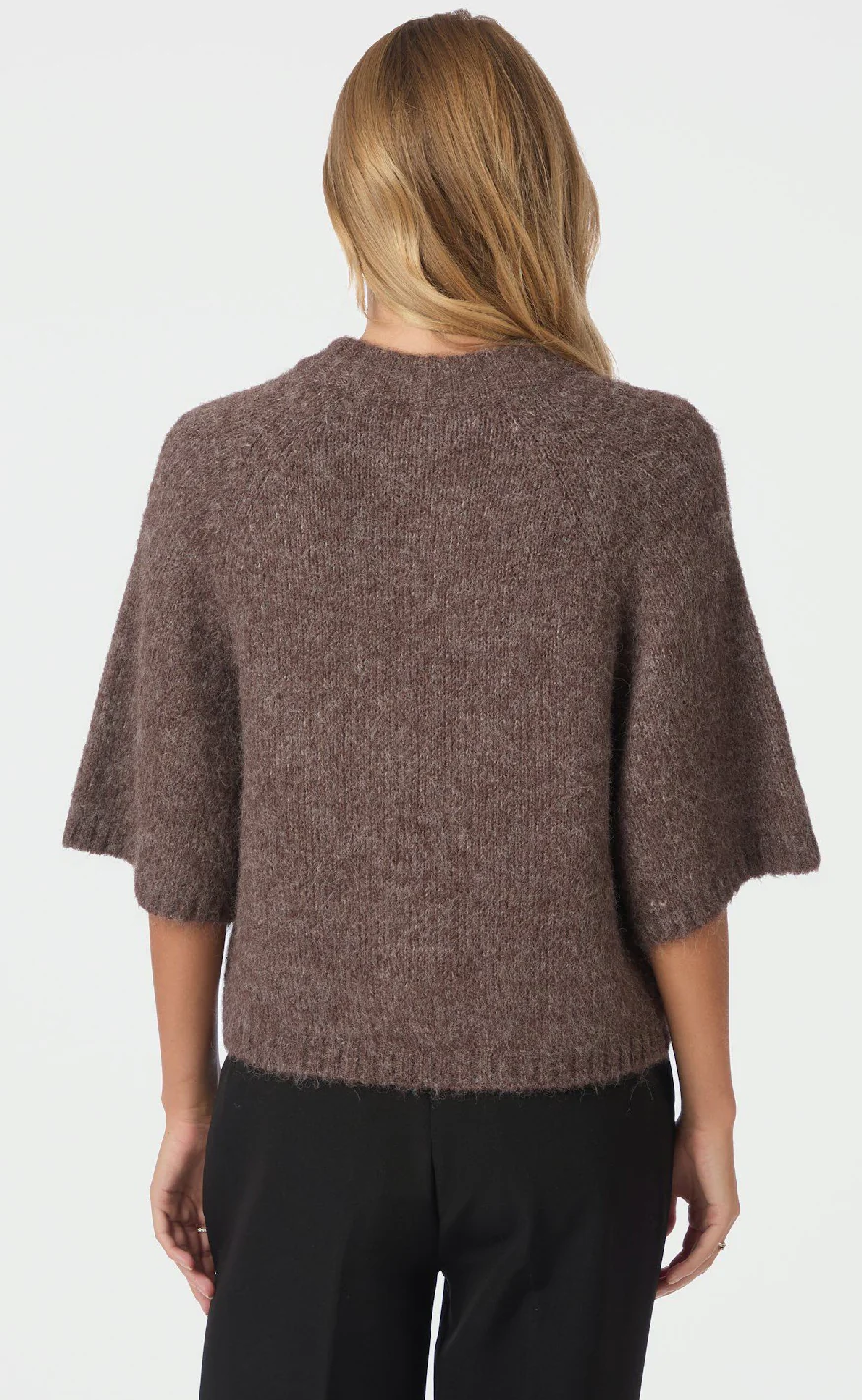 Neo Noir Cardigan - Benuta - Light Brown - Image 4