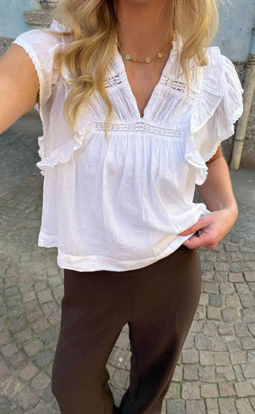 Neo Noir Top - Jayla - White