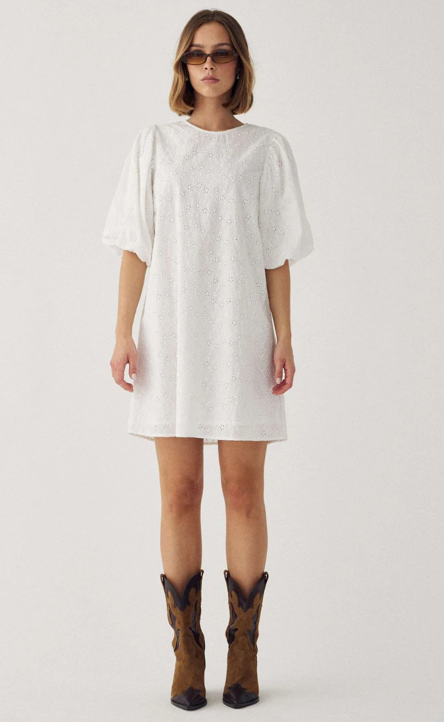 Noella Kjole - Pastis Short - White - Image 3