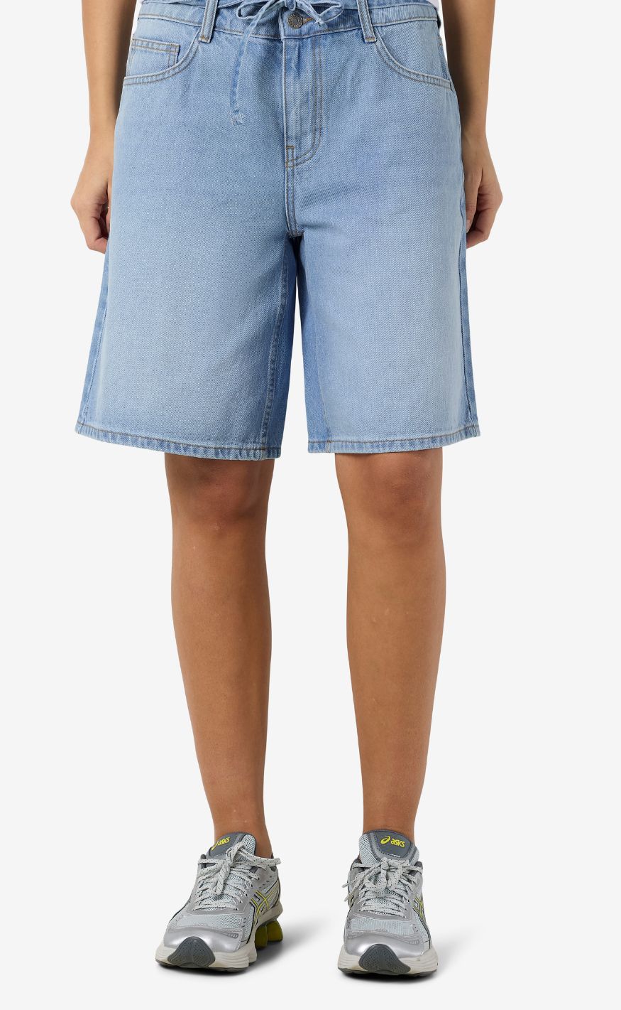 Noisy May Shorts - Maisy MW - Light Blue Denim - Image 8