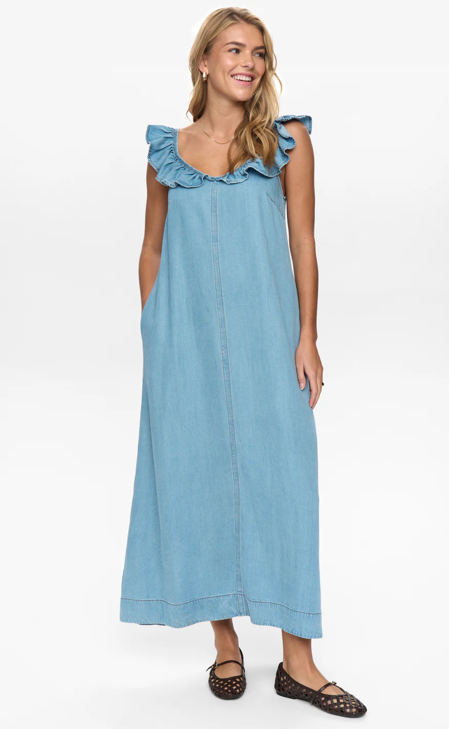 Nümph Kjole - Elida - Light Blue Denim - Image 8