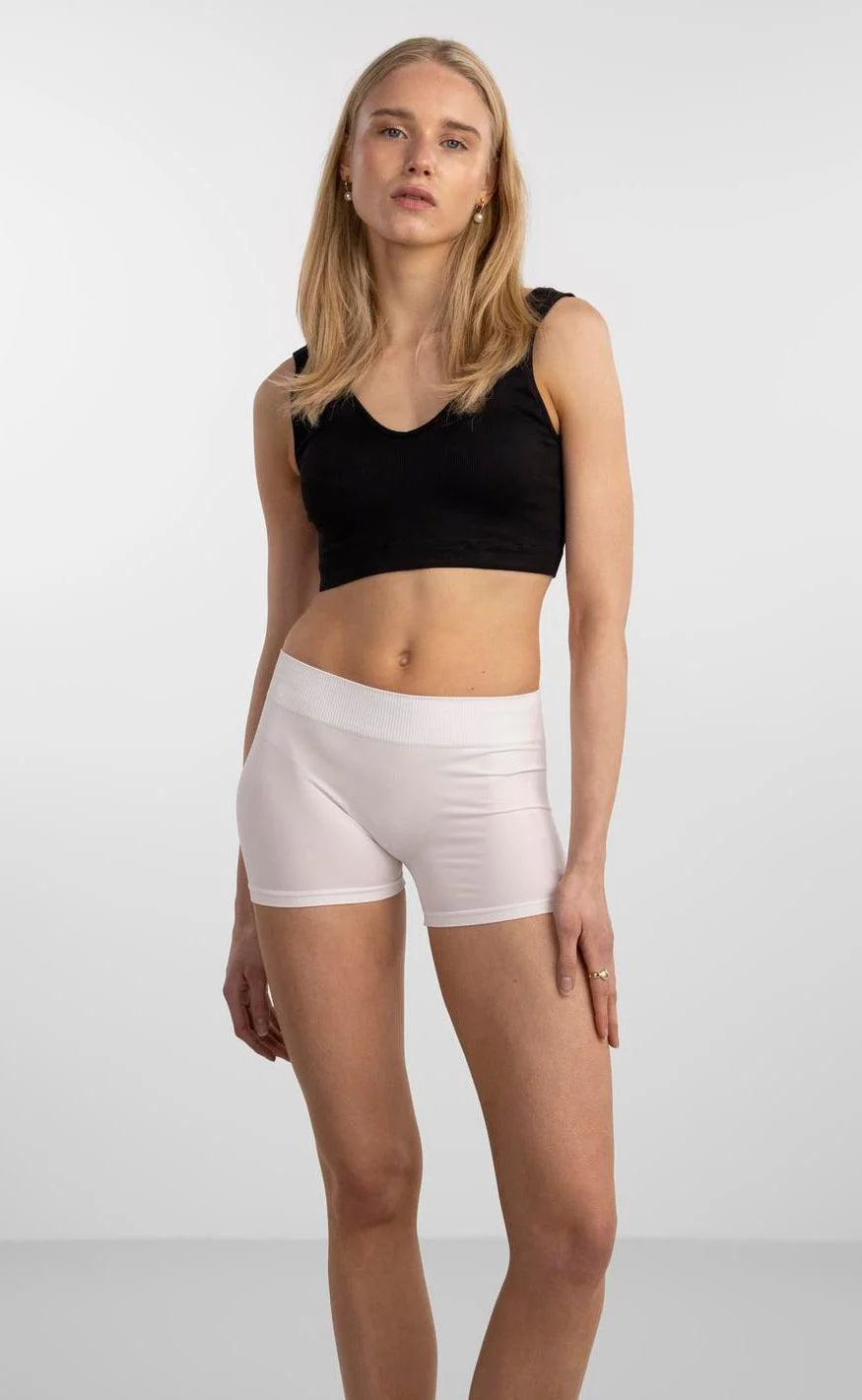 Pieces Shorts - London Mini - Bright White - Image 5