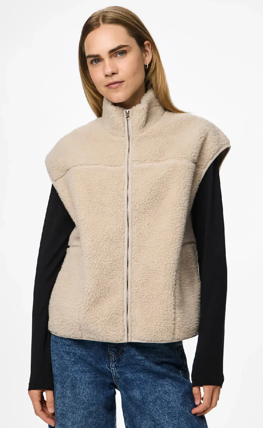 Pieces Vest - Sadia - Silver Gray - Image 2