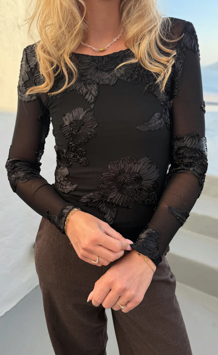 Say INA Copenhagen Bluse - Maria Mesh - Black 3D Flowers - Image 2