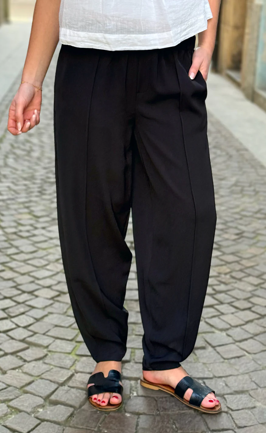 Say INA Copenhagen Bukser - Brina Barrel - Black - Image 6