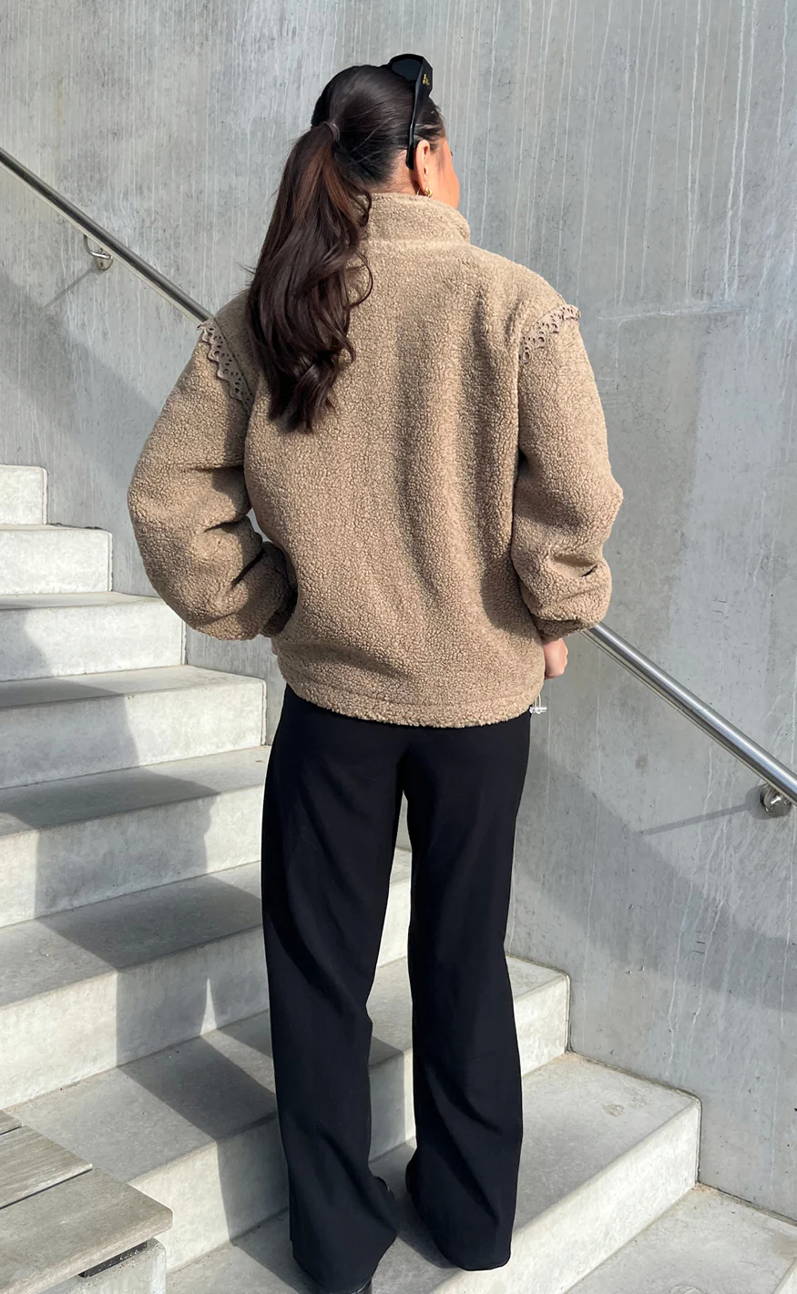 Say INA Copenhagen Fleece Jakke - Fia - Taupe - Image 4