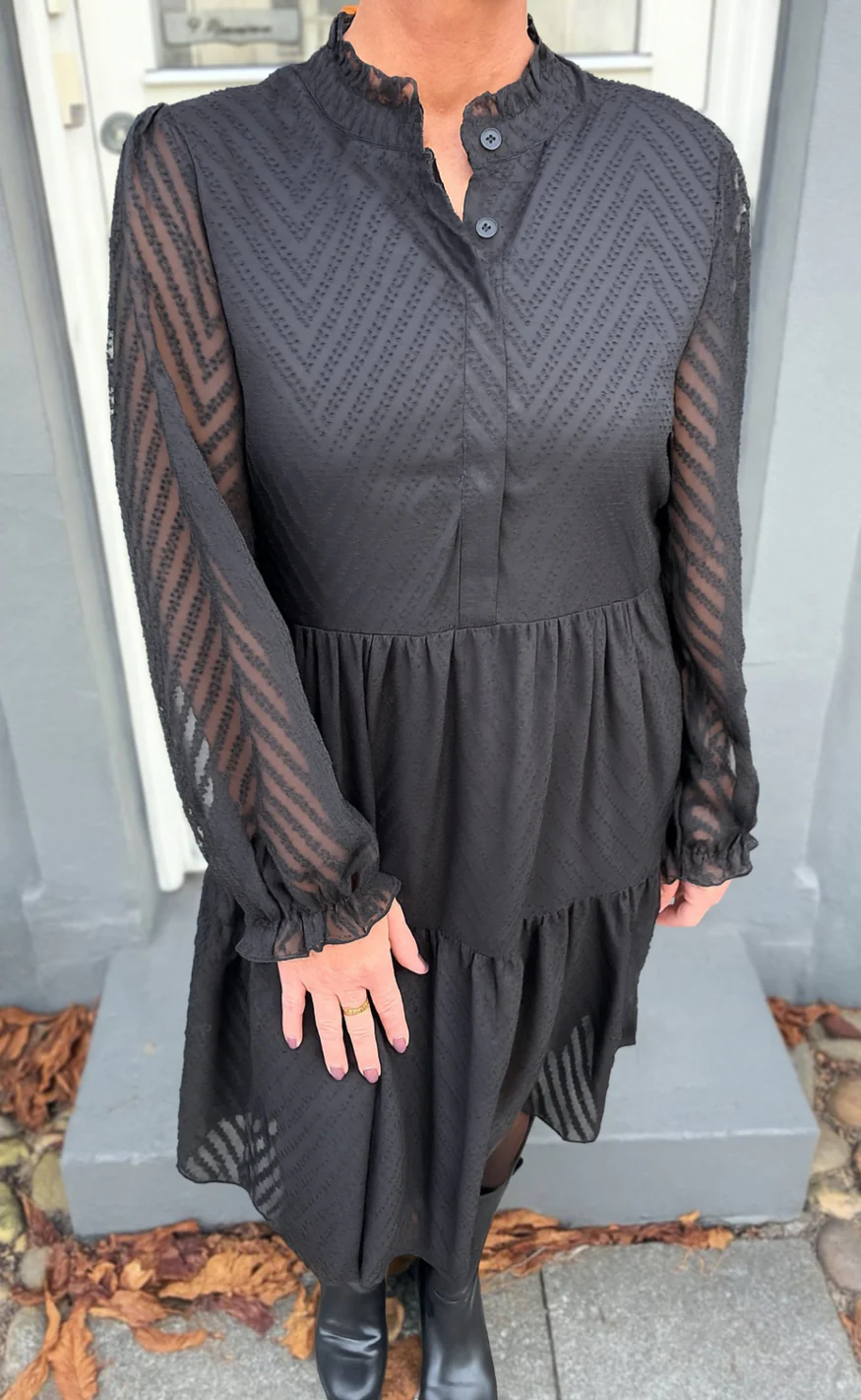 Say INA Copenhagen Kjole - Neia - Black Waves - Image 2