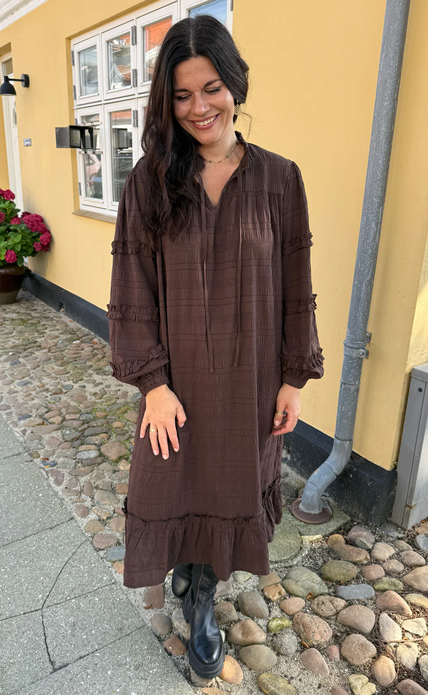 Say INA Copenhagen Kjole - Zally - Dark Brown - Image 4
