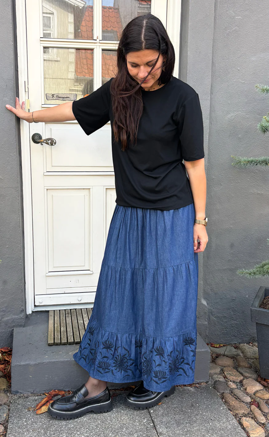 Say INA Copenhagen Nederdel - Nikoline - Denim Blue W. Embroidery - Image 4