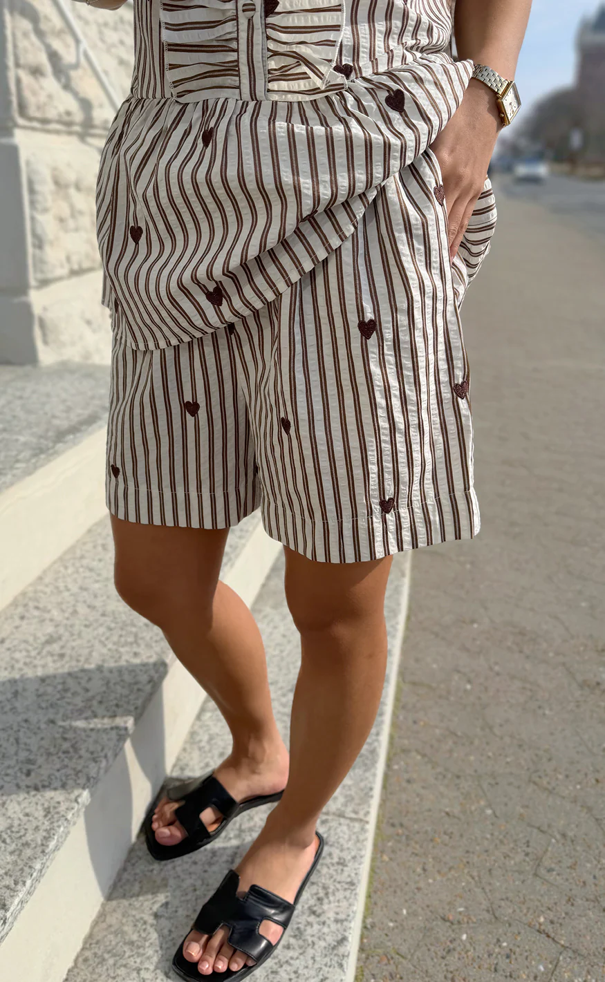 Say INA Copenhagen Shorts - Liv - White / Brown Striped W. Brown Hearts - Image 5