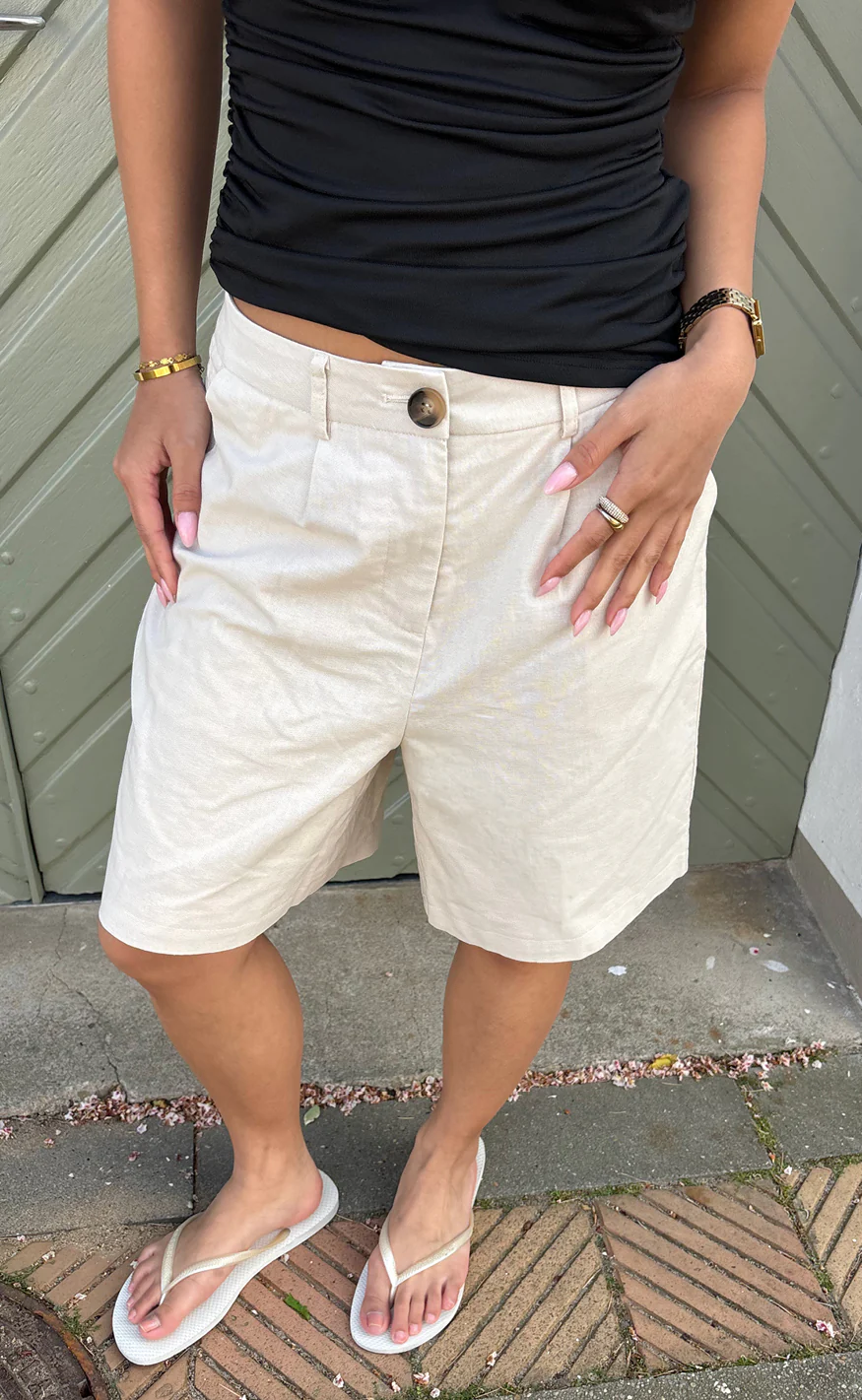 Say INA Copenhagen Shorts - Nivi - Sand