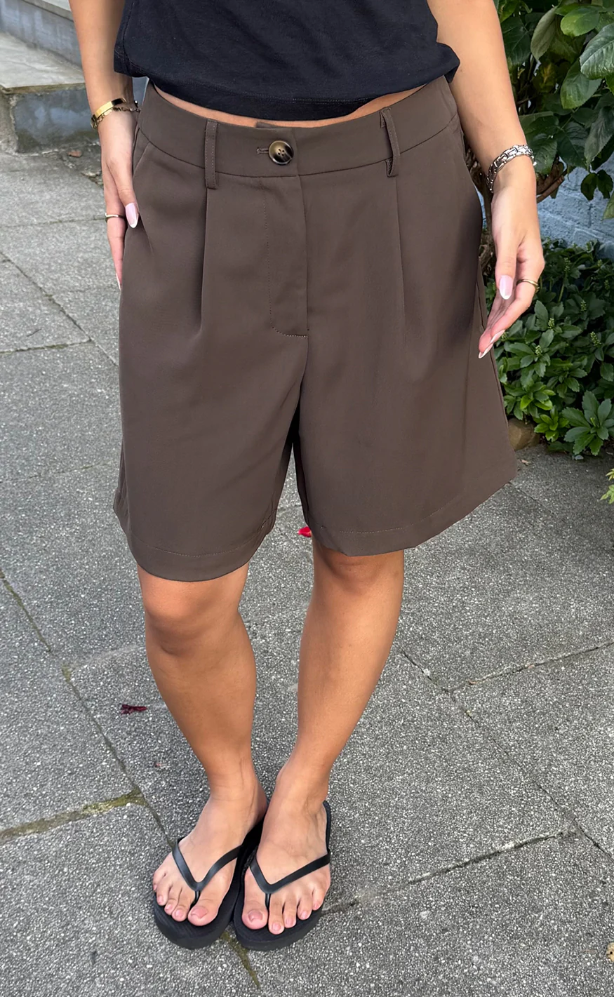 Say INA Copenhagen Shorts - Sanna - Dark Brown