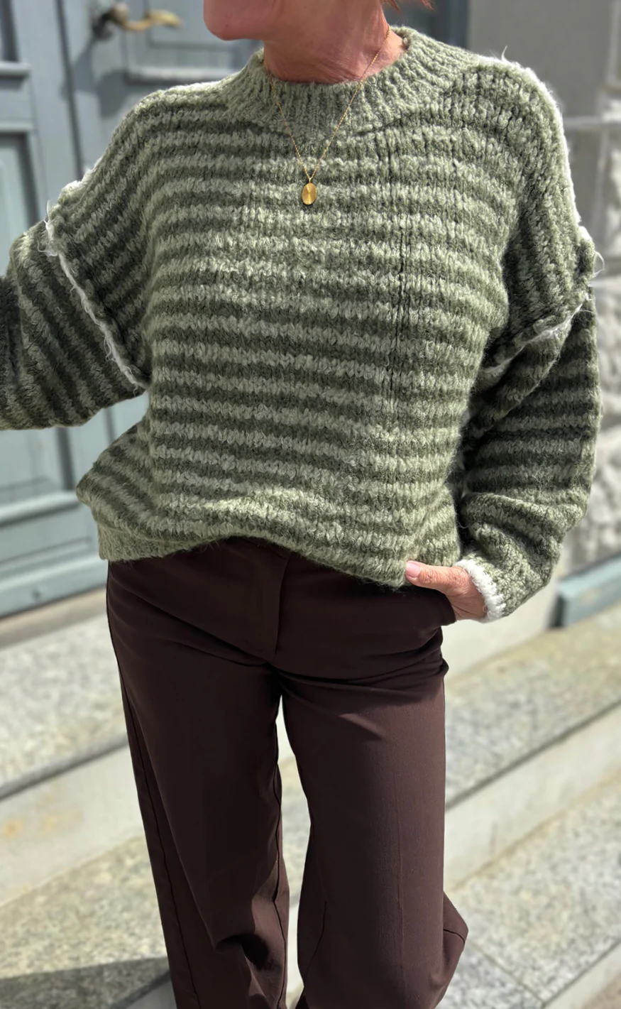 Say INA Copenhagen Strik - Sanna - Green Striped W. Beige Details - Image 3