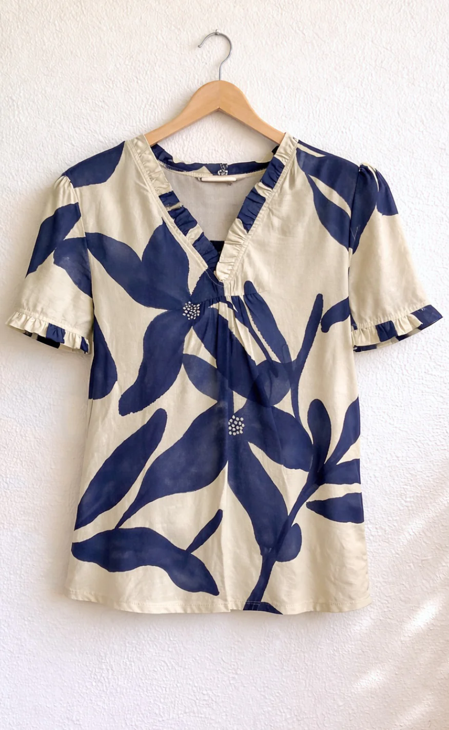 Say INA Copenhagen T-Shirt - Katiah - Off White W. Blue Flowers - Image 2