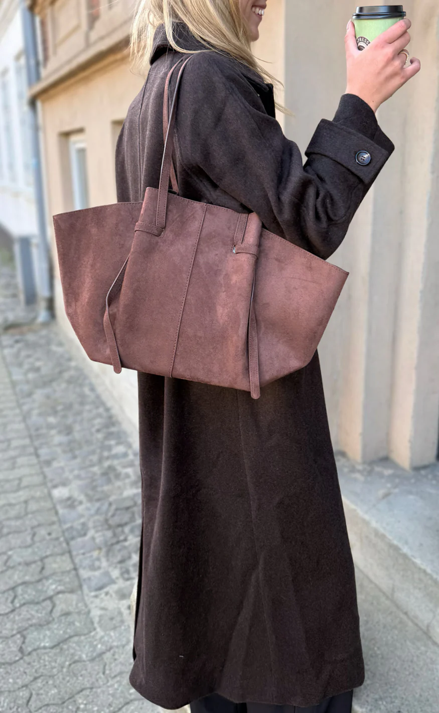Say INA Copenhagen Taske - Amanda - Brown Faux Suede - Image 2