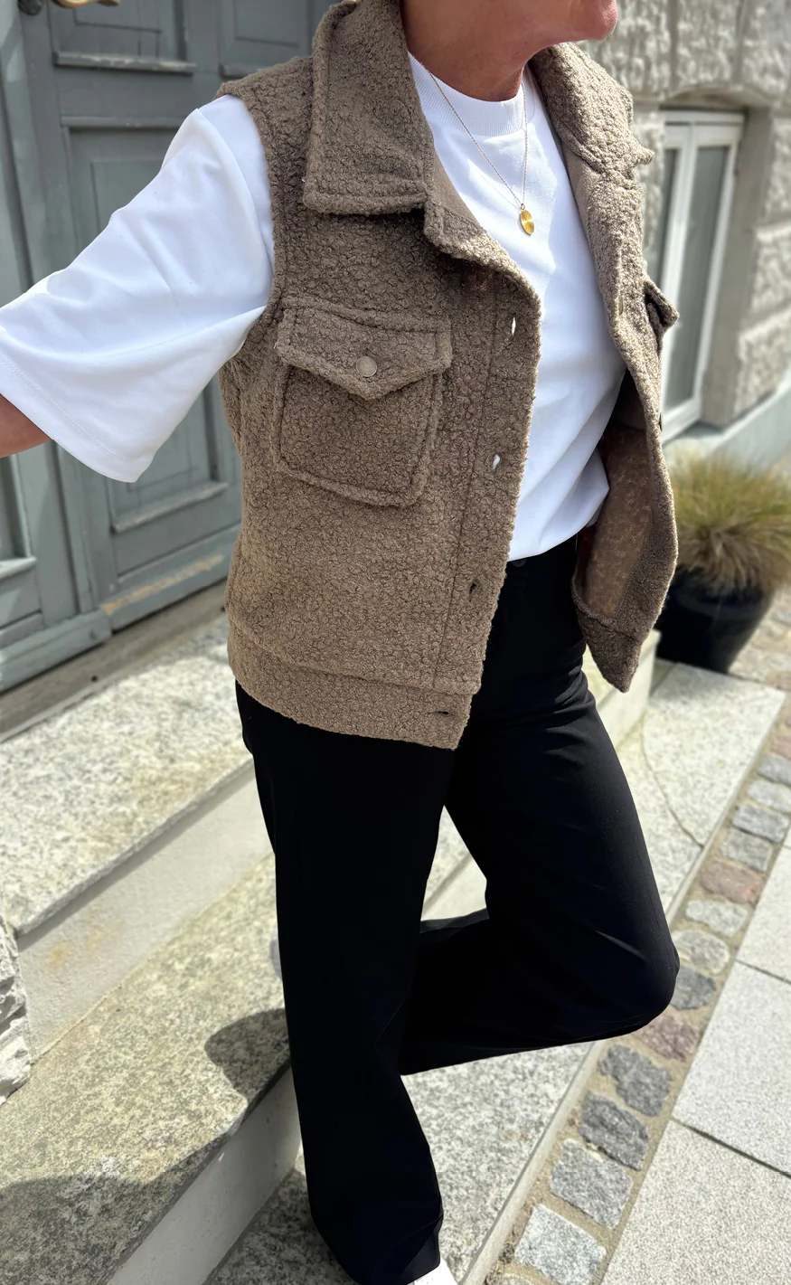 Say INA Copenhagen Vest - Fie - Brown - Image 2
