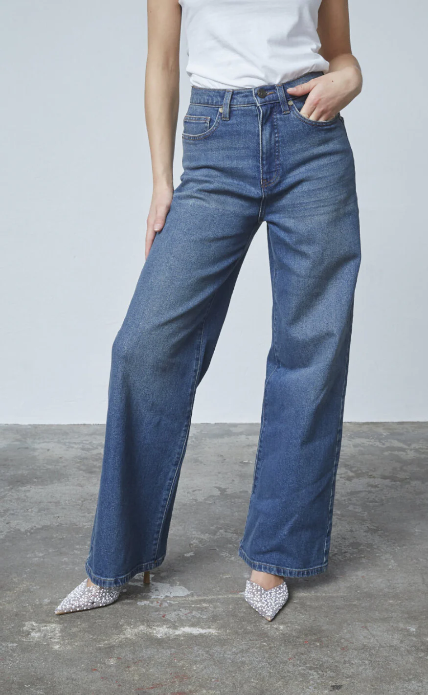 Sisters Point Jeans - Owi-W.JE16 - Vintage Blue - Image 2